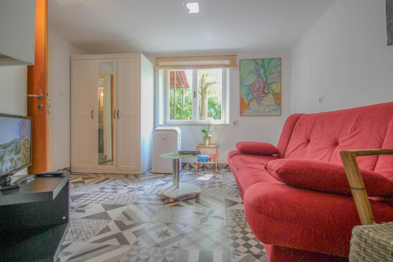 Carla Guest House Novigrad Istria Exterior foto