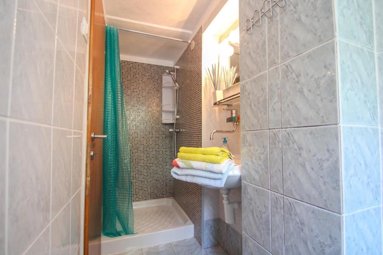 Carla Guest House Novigrad Istria Exterior foto